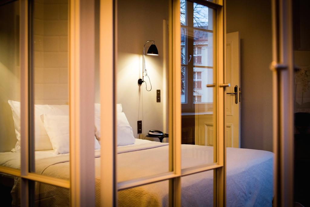 Between Us Bed And Breakfast Varsovie Extérieur photo